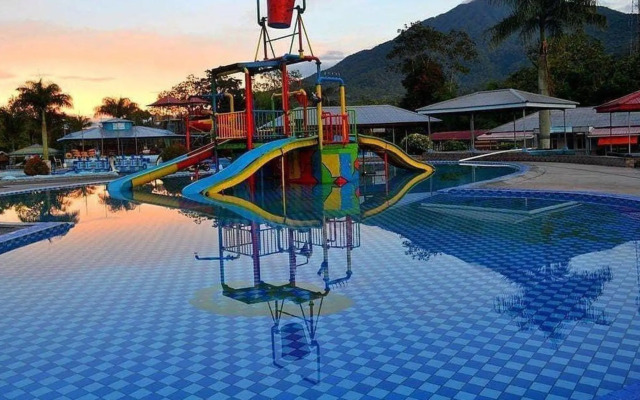 Mifan Water Park & Resort