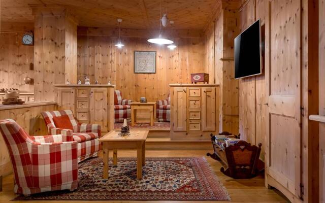 Hotel Baita Dei Pini