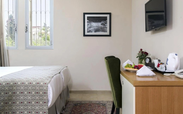 The Sephardic House