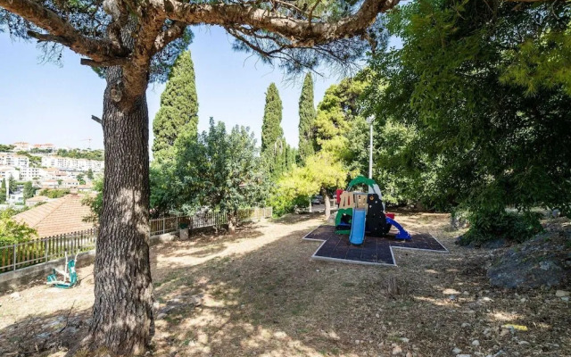 Apartments Green Garden