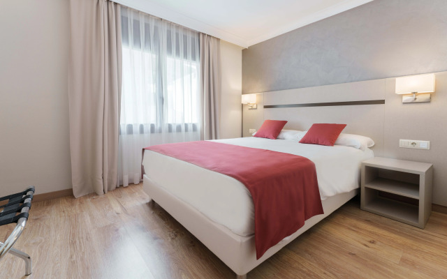 Hotel & Aparthotel Cosmos