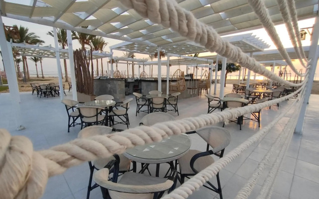 Casa Blue Resort