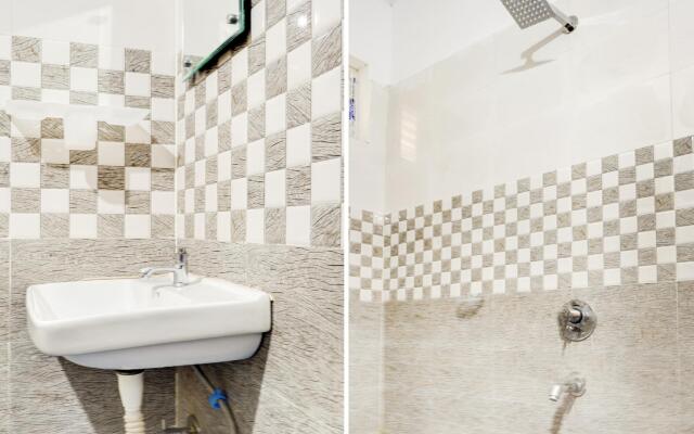 OYO 80246 Collection O Hotel Saffron residency KPHB
