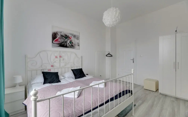 Primavera by Grand Apartments