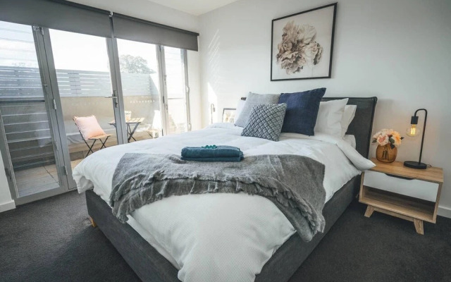 Blue Gum on First Ave - CBD Fringe, Wifi, Netflix