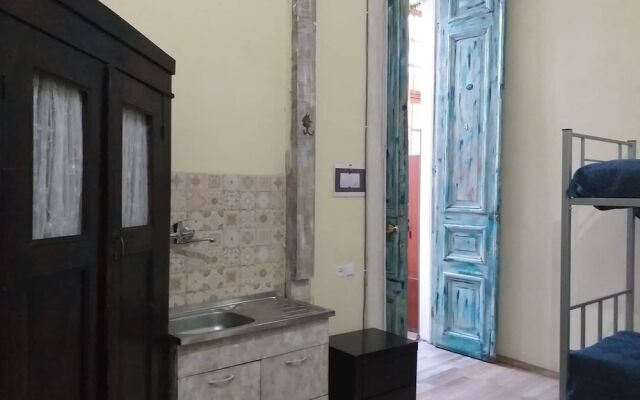 Cozy apartment in old Tbilisi