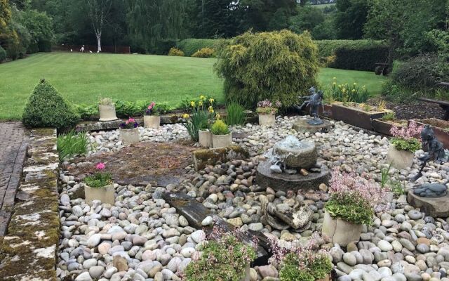 Hundalee House Bed and Breakfast