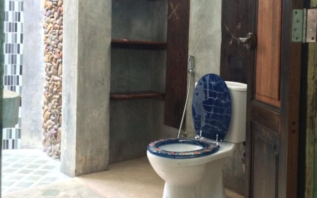 Panji Panji Tropical Wooden Home
