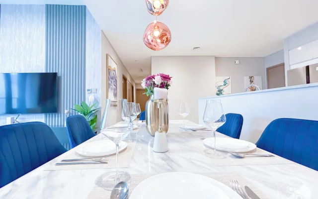 Spacious 3.5 Bedroom Apartment in Burj Royale