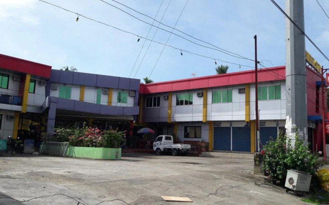 Princess Perrine Suites