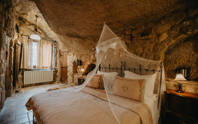 Meleklerevi Cave Hotel