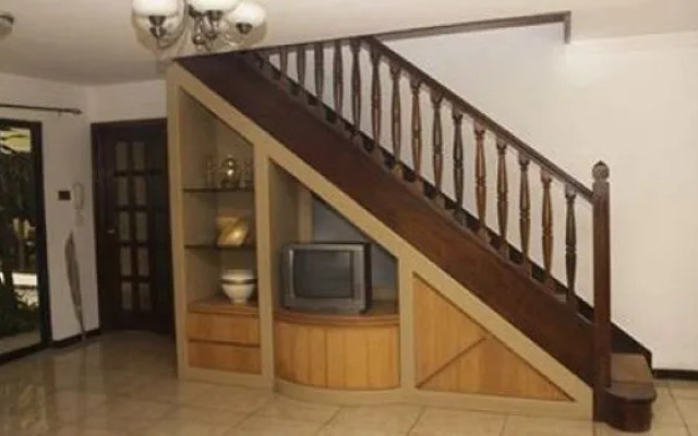 Villa Victoria Executive Guest Lodge
