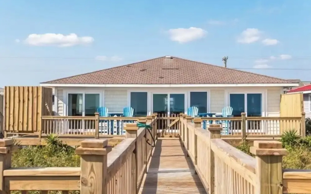 Tournesol by Topsail Realty