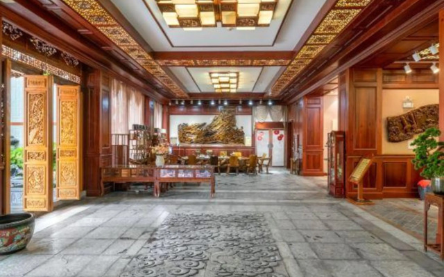 Jinning Rundexing Hotel (Guyan Culture Square)