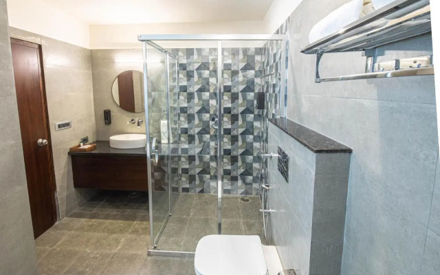 The Hotel Js Souvenir