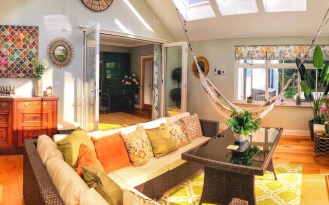 Daweswood Guest Suite - Luxury retreat with optional hot tub