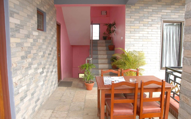 OYO 157 Hotel Sun Route