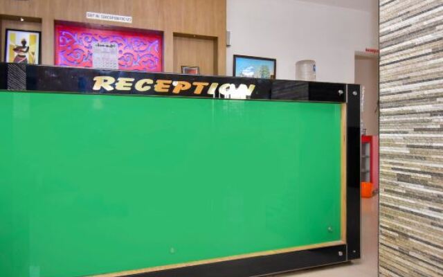 Star Inn Residency