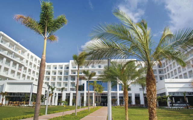 Hotel Riu Playa Blanca - All Inclusive