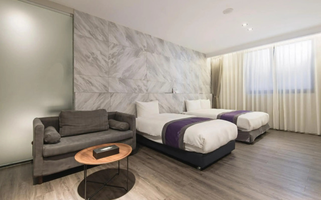 Hotel HSR Hesper - Taichung