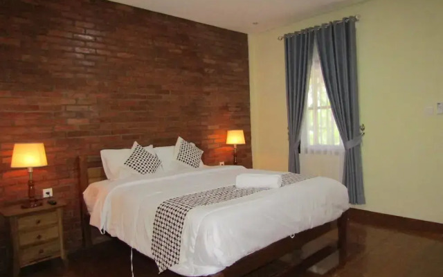 Nia Maretta House Syariah