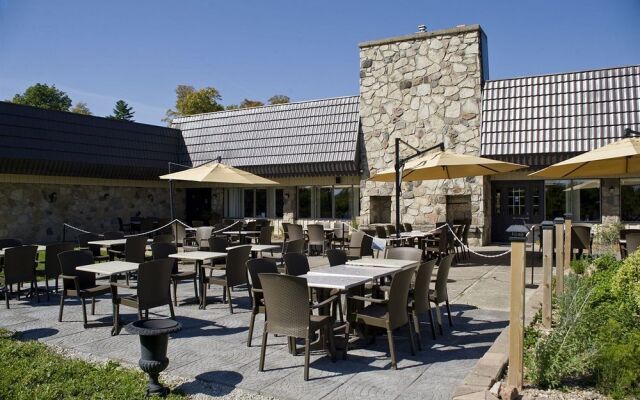 Mohawk Inn and Conference Centre