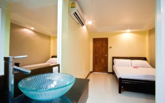 Hub53 Hip Hotel - Hostel