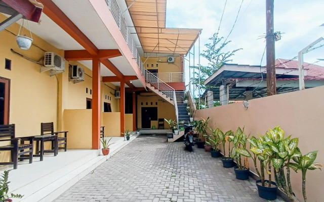 OYO 2450 Hening Homestay Near Pantai Tanjung Bias