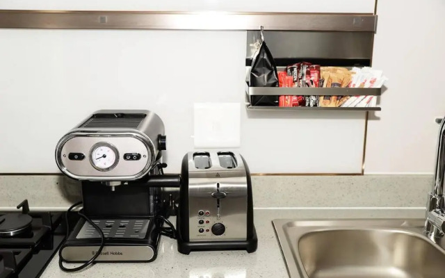 Vonzee apartment on Palmview Estate.