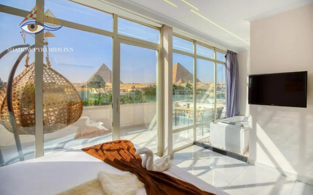 Pyramids Sun Capital