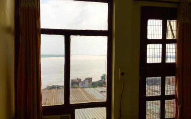 Shanti guest house