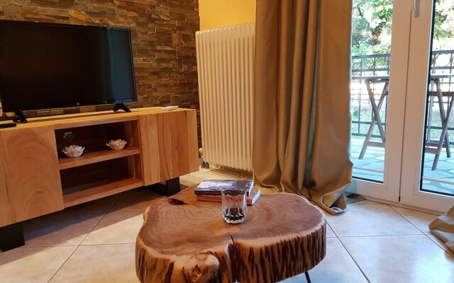 Saint Stephen's apartements at Meteora 3