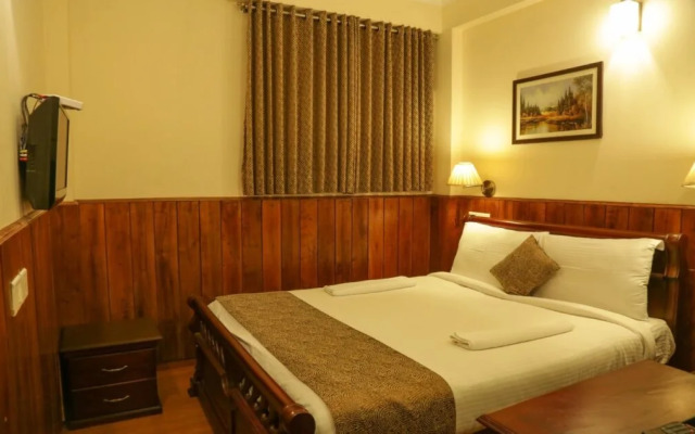 Garden Manor Hotel