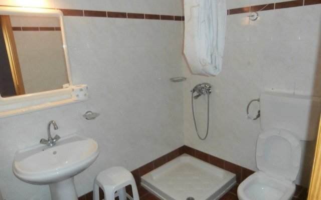 Haravgi Hotel