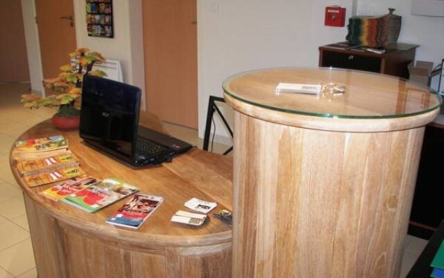 FASTHOTEL LE RALE DES GENETS - Un hôtel FH COLLECTION