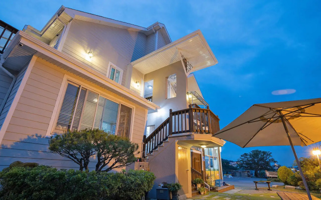 taean badamaru pensyeon