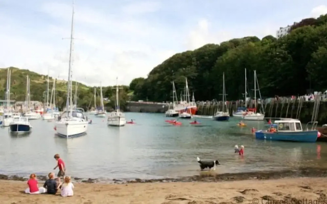 Ilfracombe SEA Rock 4 1 Bedroom