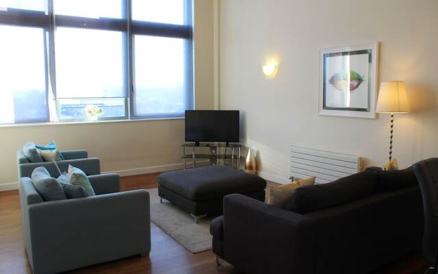 Stunning 2 Bed City Centre Apartment