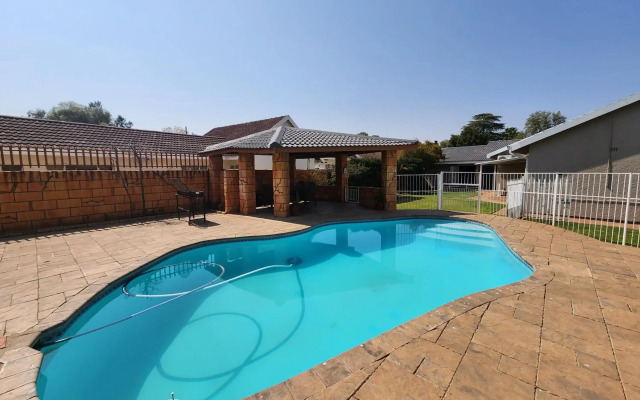 Midway Overnight Rooms