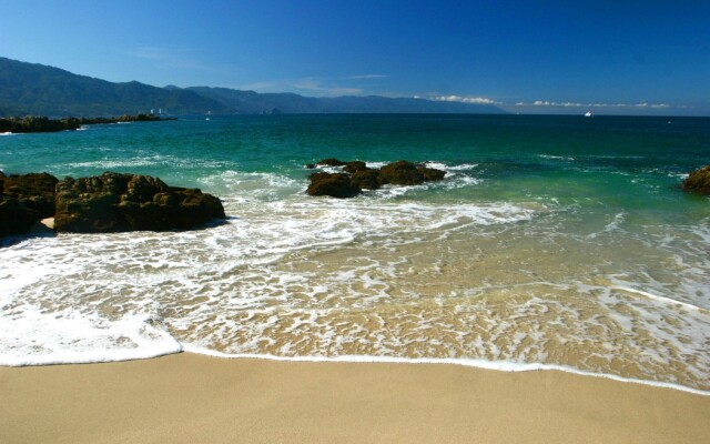 Lindo Mar Resort