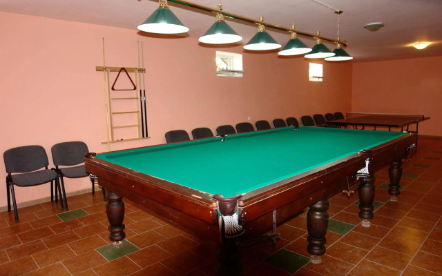 Lelux Hotel