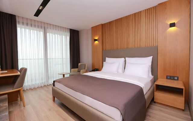 Pikola Otel