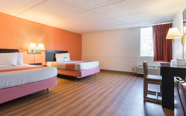 Motel 6 Decatur, GA