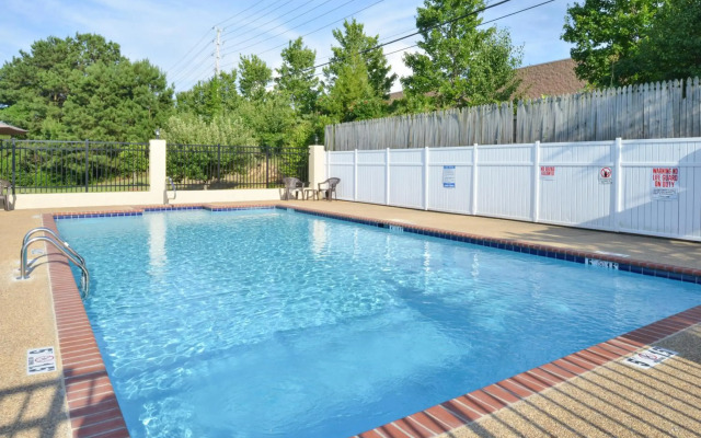 Americas Best Value Inn Tupelo Barnes Crossing