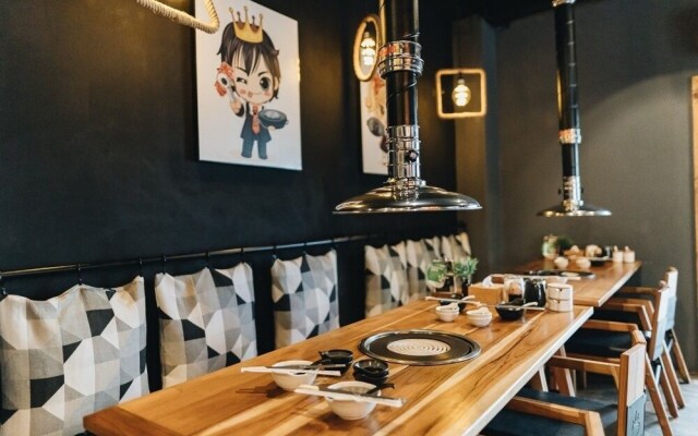 The Platform 3/4 Poshtel