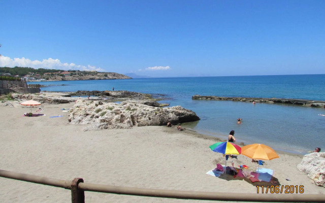 Archipelagos Hotel