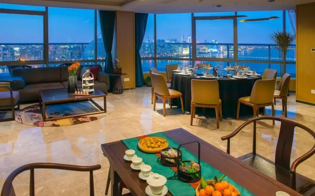 Jinglan Yuntai Impression Hotel