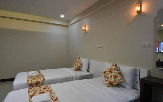 Gold Airport Suites