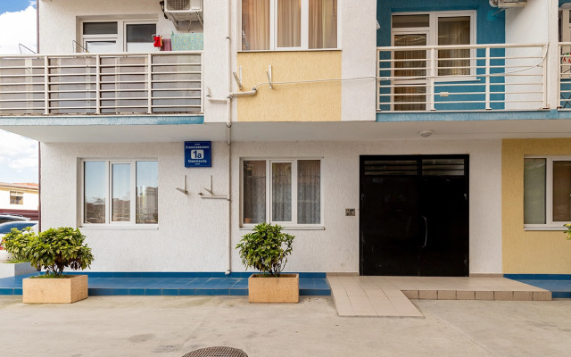 Море апартаментов на Станиславского 1А