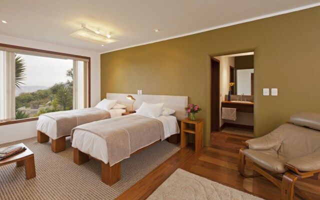 Hotel El Crater